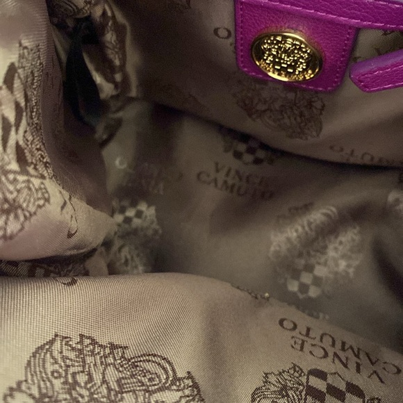 Vince Camuto bag. Inside zipper pkt. Gently used. - Picture 5 of 9
